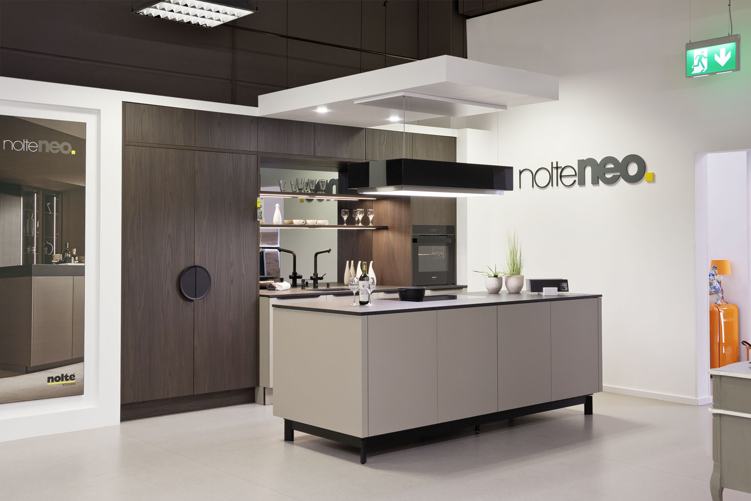 nolte-neo-plus-inselküche-design-lava-softmatt