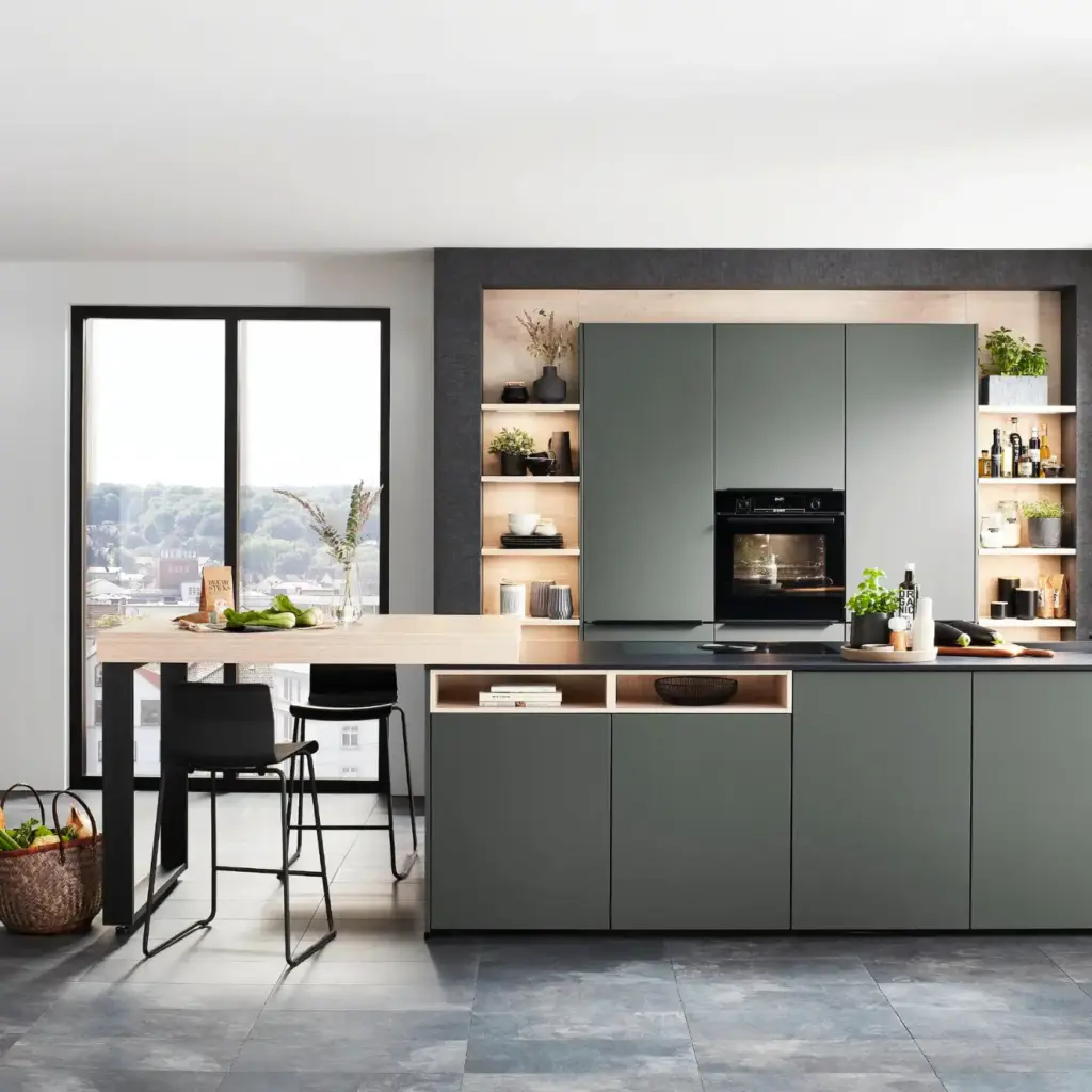küchenhersteller-nobilia-inselkueche-modern-gruen-matt