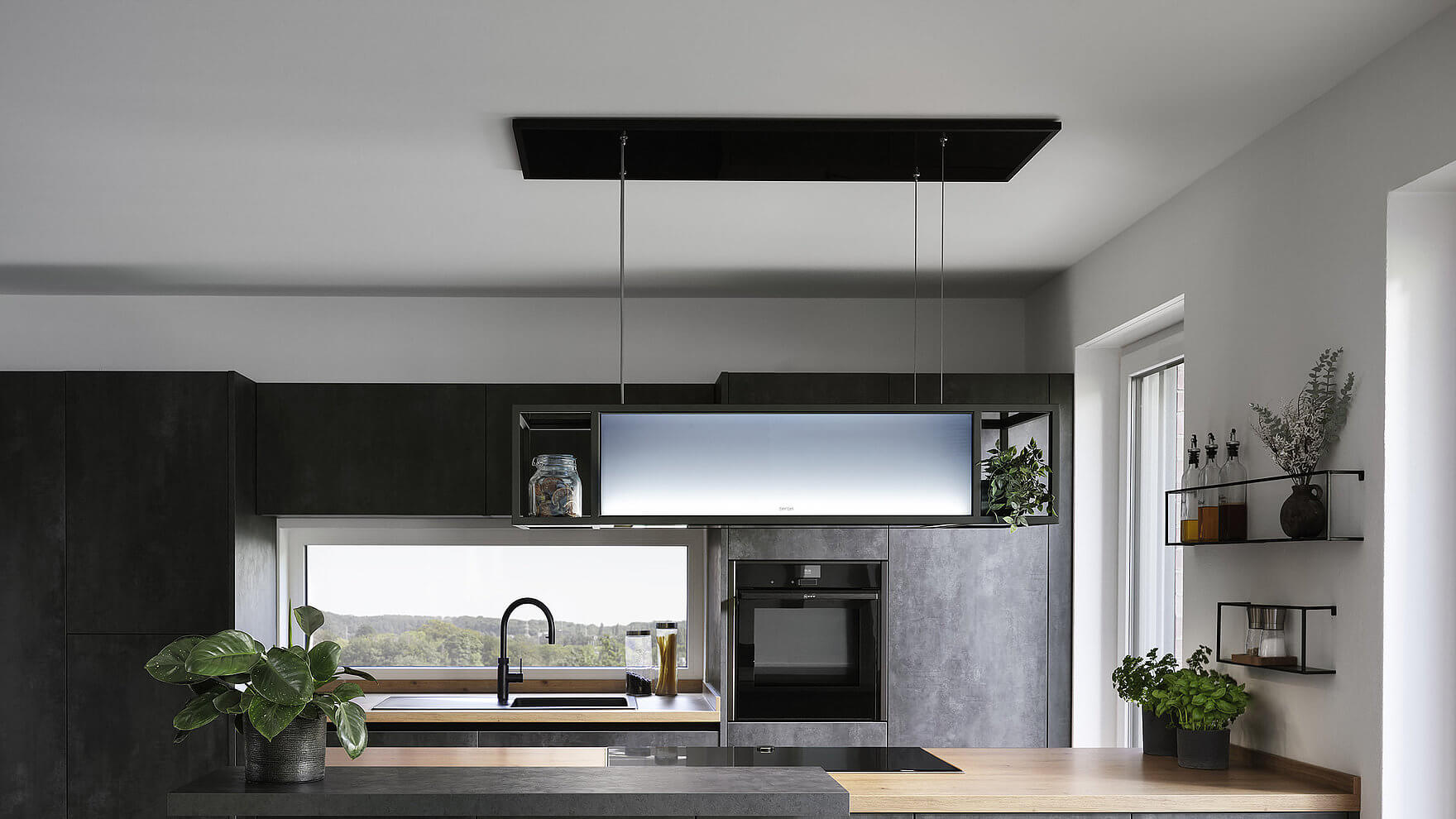 Berbel-Skyline-Frame-mit-Regal