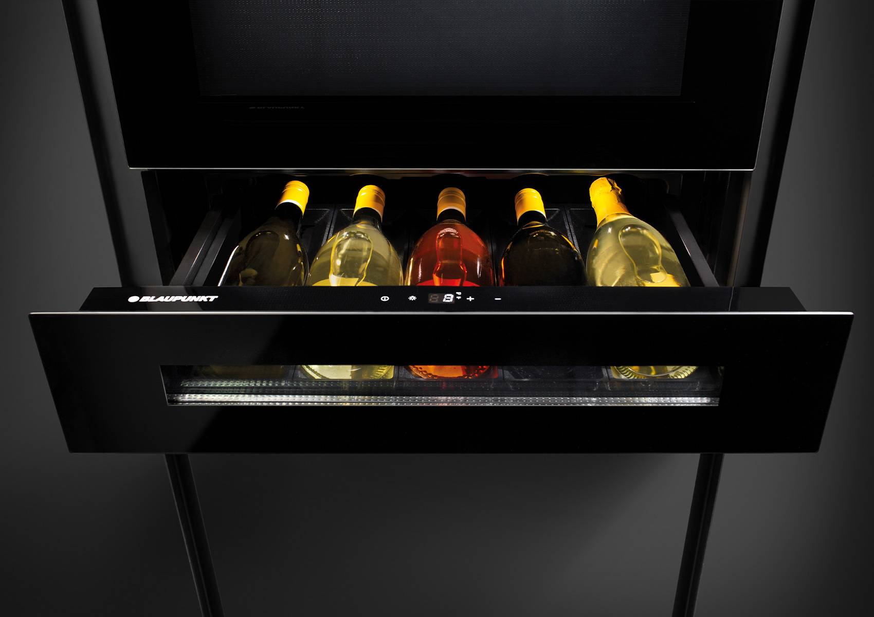 Blaupunkt Neuheiten 2027 Weinschublade 5WS614FF0ME geöffnet